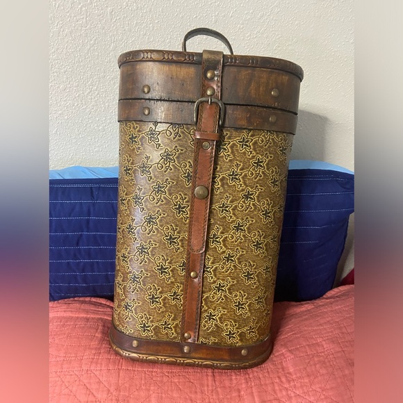 Vintage Wooden Leather Covered Wine Bottle Carrying Case